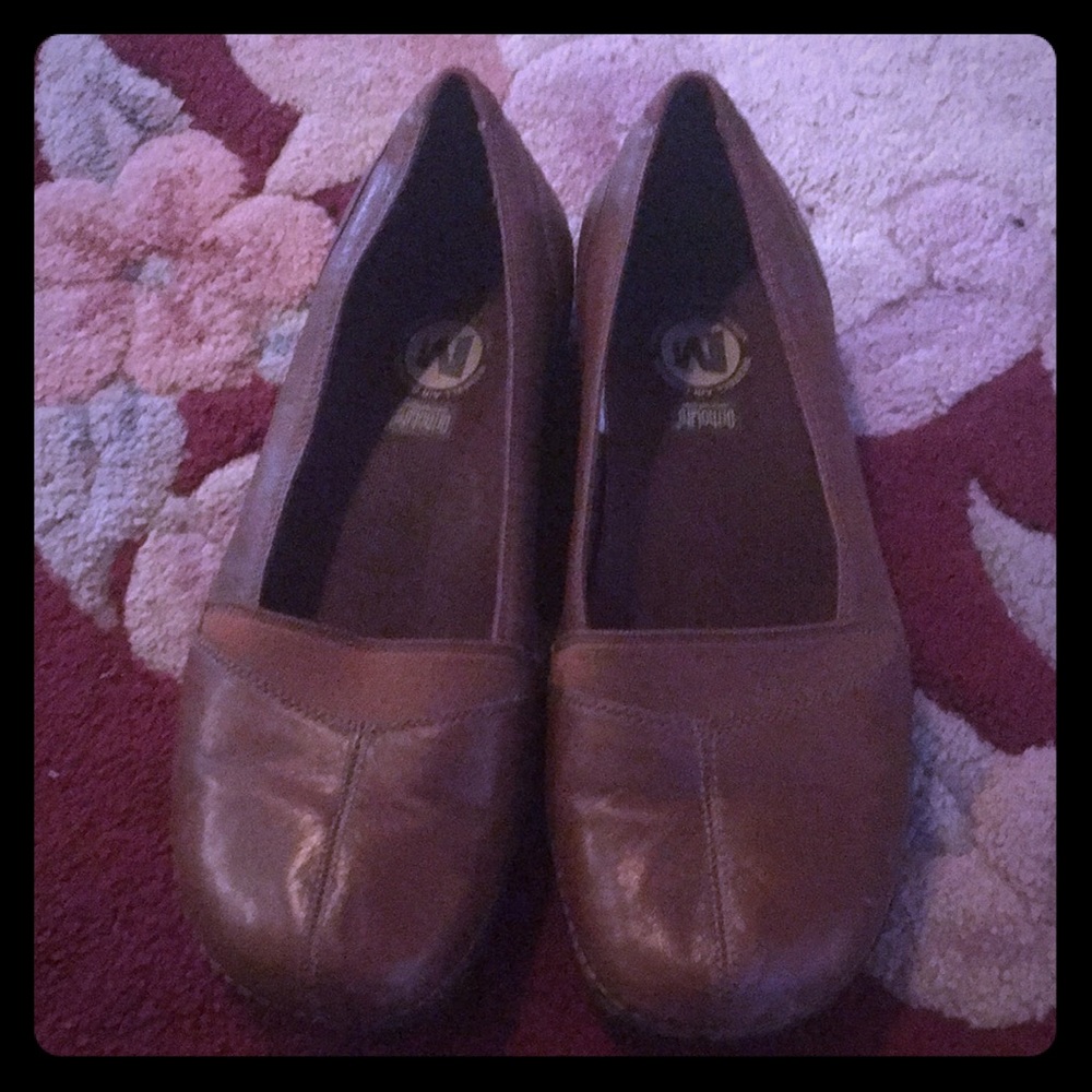 Merrill ortholife shoes Sz 8